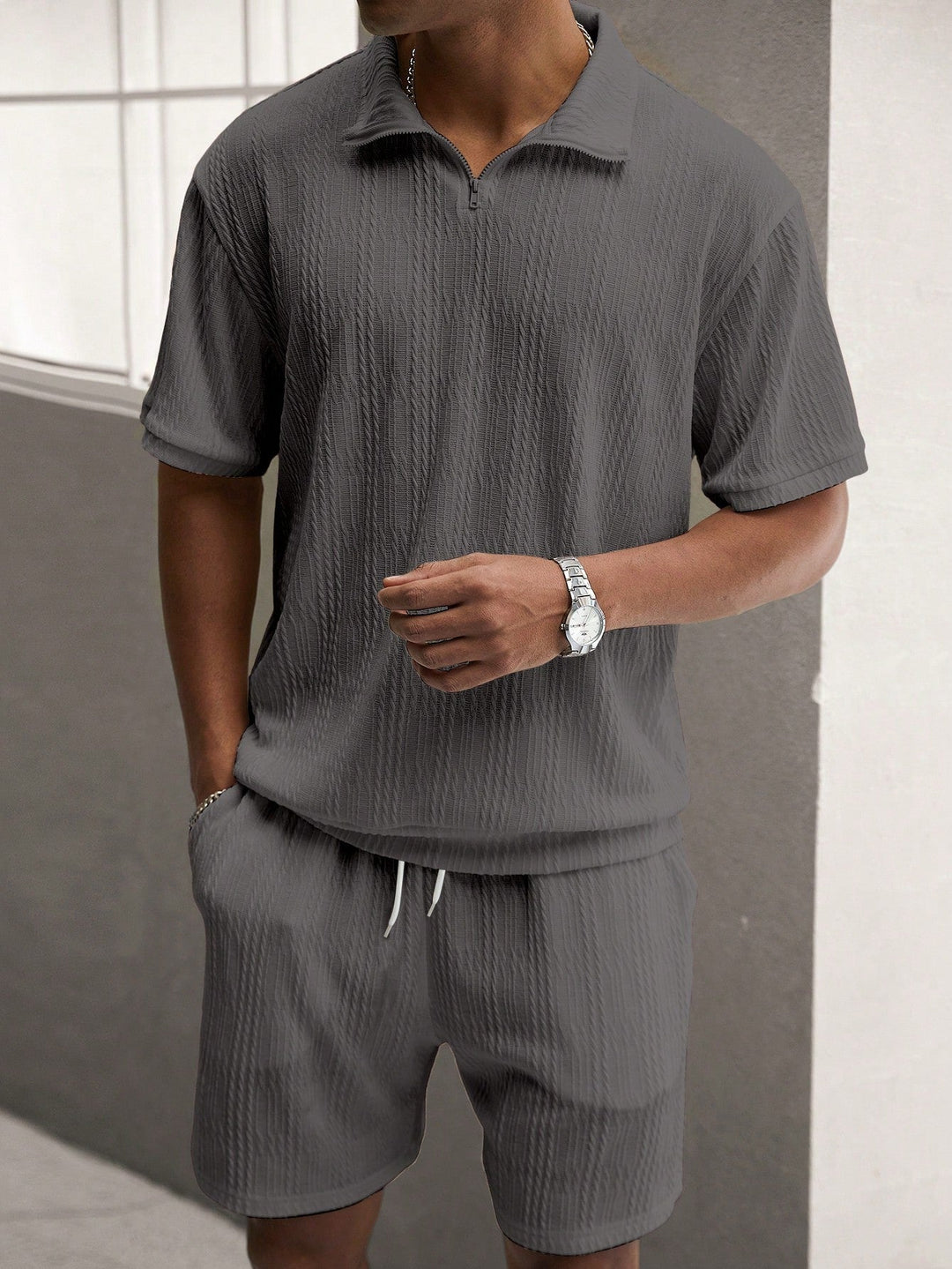 Sahari – Luftiges Herren-Set mit Kragenhemd und Shorts