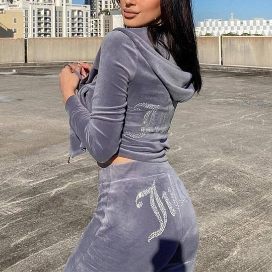 Sahari – Juicy Trainingsanzug mit Glanzeffekt
