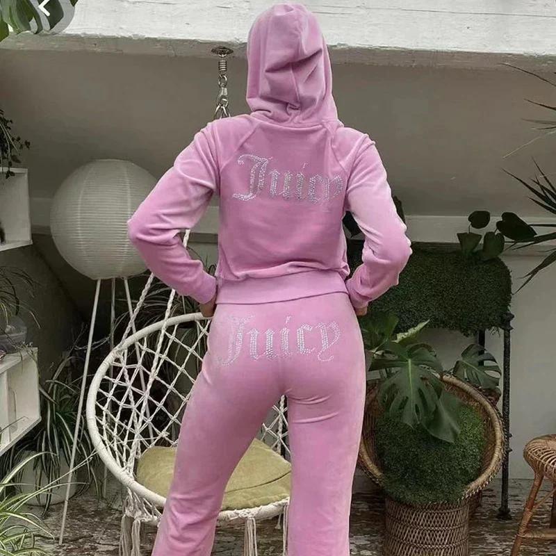 Sahari – Juicy Trainingsanzug mit Glanzeffekt