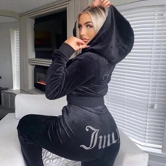 Sahari – Juicy Trainingsanzug mit Glanzeffekt