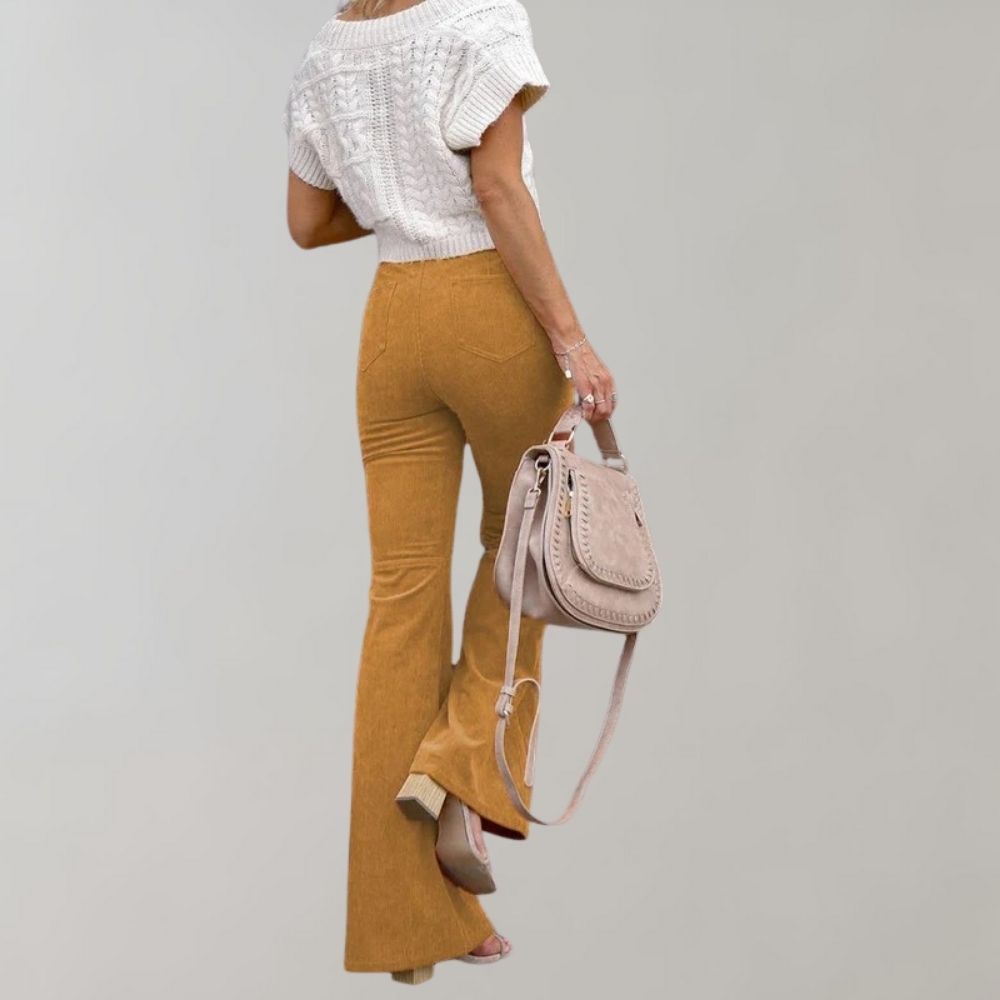 Sahari – Damen Cordhose mit Schlag aus weichem Cordstoff für Herbst und Alltag