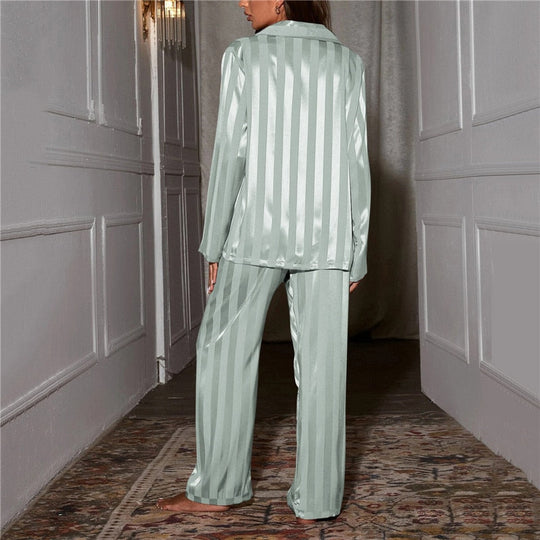 Sahari – Elegantes Seiden-Pyjama-Set für Damen
