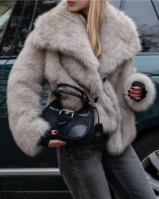 Sahari - Damen Faux Fur Jacke | Nachhaltig, Elegant, Warm