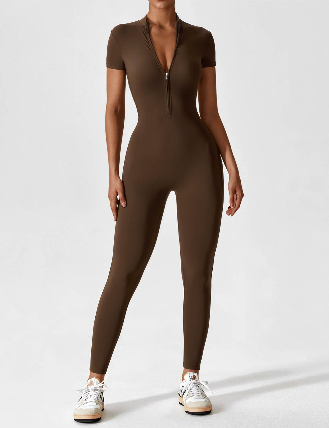 Sahari - Damen Ganzkörperanzug | Sportlich, Körperbetont, Zip-Design