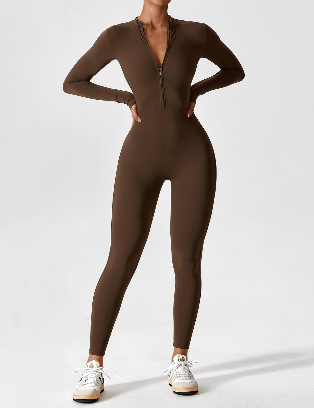 Sahari - Damen Ganzkörperanzug | Sportlich, Körperbetont, Zip-Design