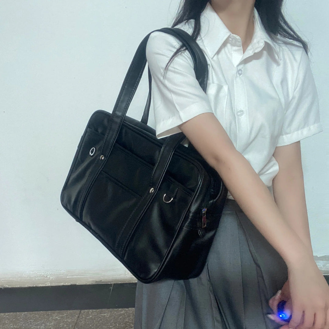 Sahari - Damen Schulrucksack | Wasserfest, PU, Modernes Design