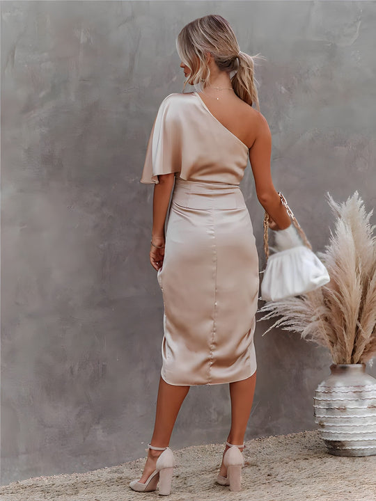 Sahari – Elegantes One-Shoulder Kleid für besondere Anlässe